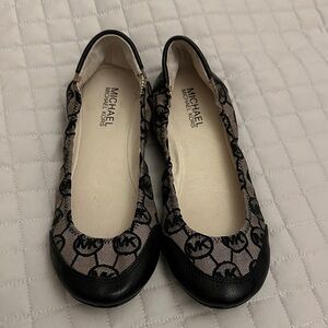 Michael Kors Black and Cream Logo Flats
